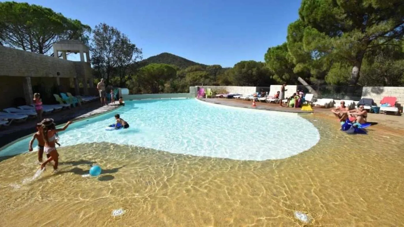 Camping 5 Etoiles - Parc Aquatique - Eebafi Le Muy France